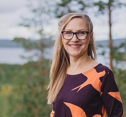 Mari Oksanen - markkinoinnin tekijan valmentaja