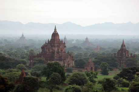 5fcd86dc2a1b92c77f8cf96e_Bagan Temples.jpg