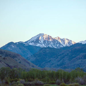 Mountains.jpeg