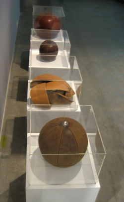 Konrad Smolenski. Balones medicinales.jpg