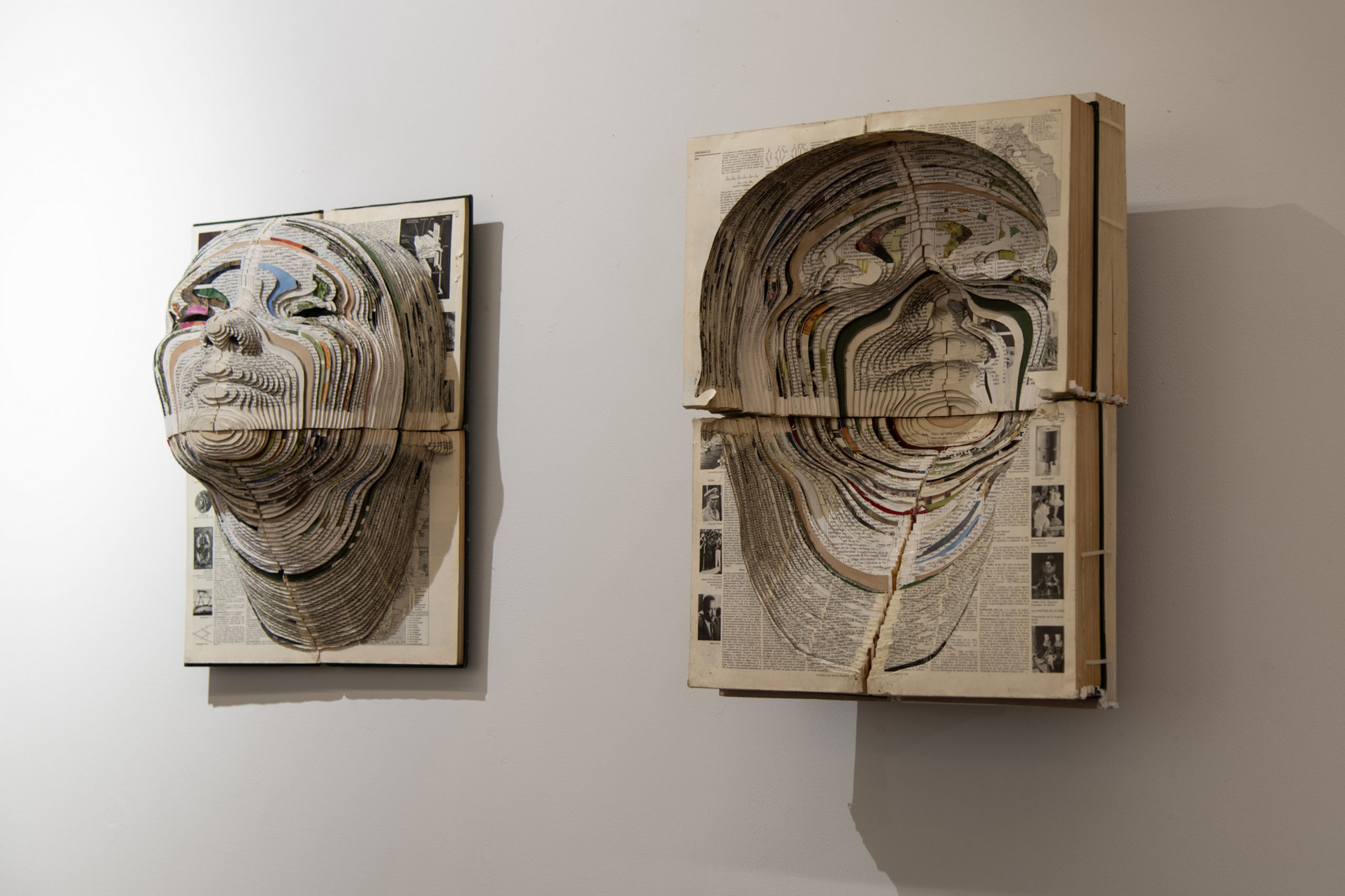 LADY FROM THE WALL Galería Blanca Soto