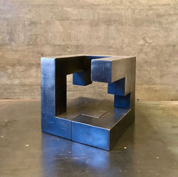 Daniel Ibarzabal, Imagina - Joku XX, 2021, Hierro, 20 x 20 x 20 cm