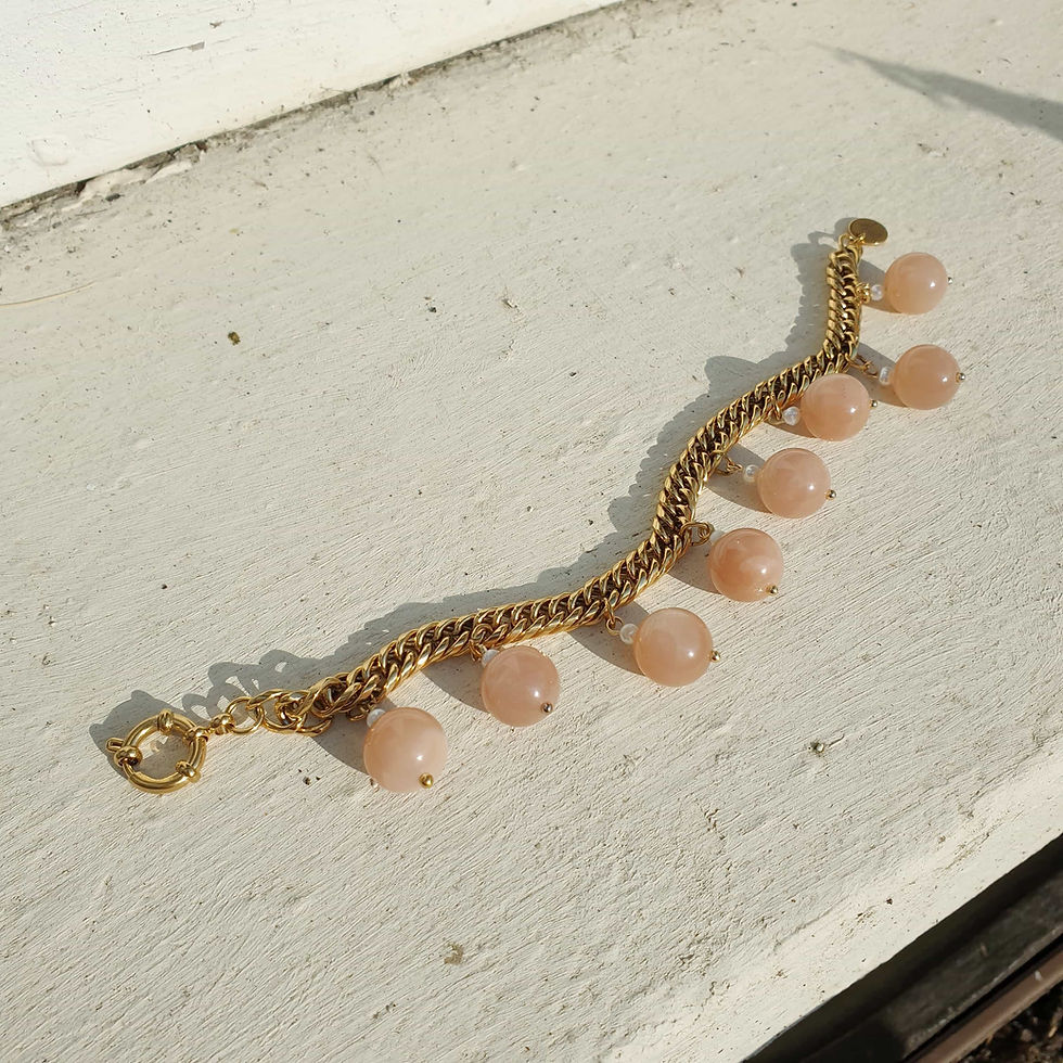 Miniature : Bracelet Nabu chaîne maille gourmette, pierre de lune roses et perles d'eau douce