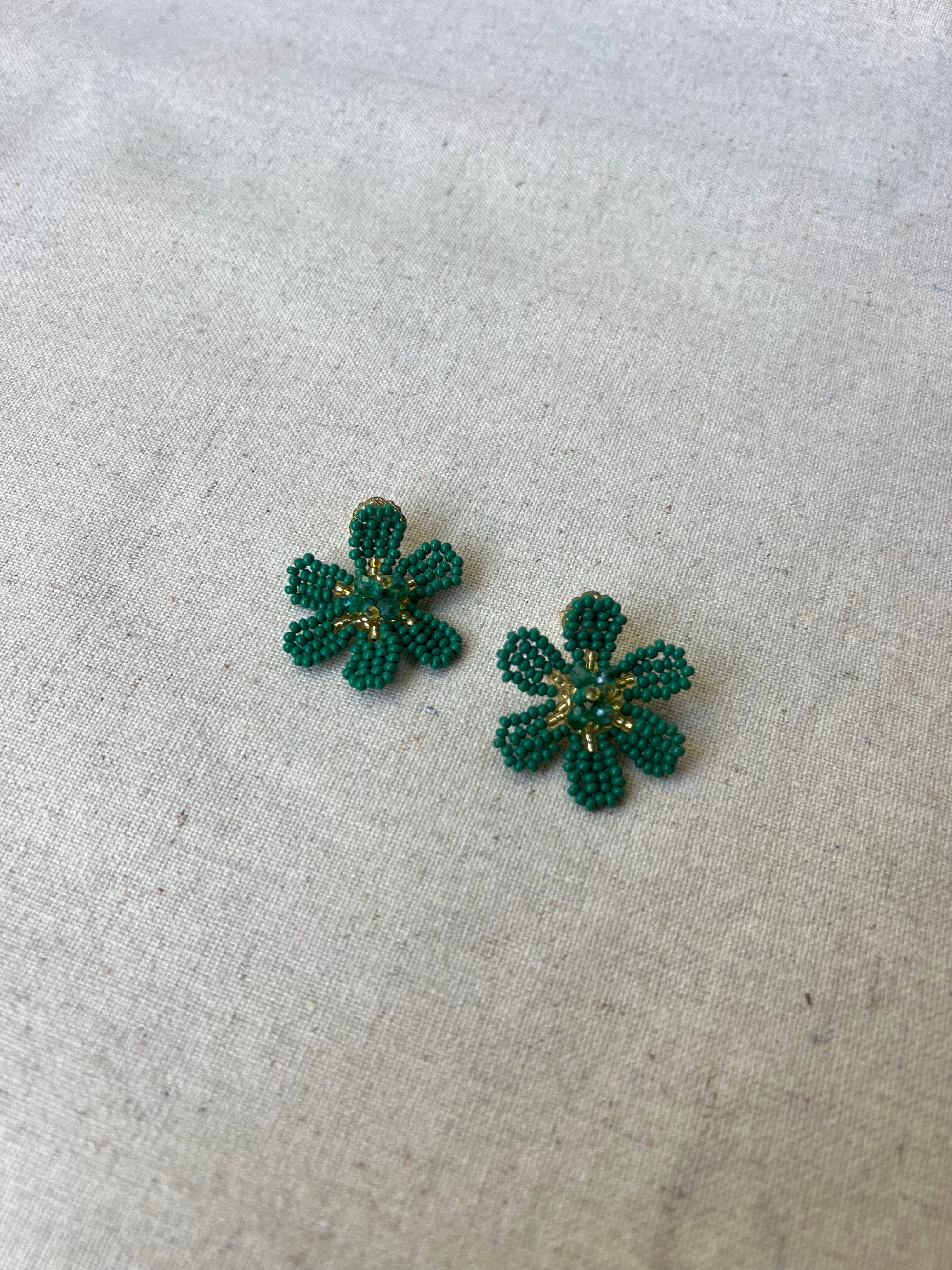Aros flor verde pequeña