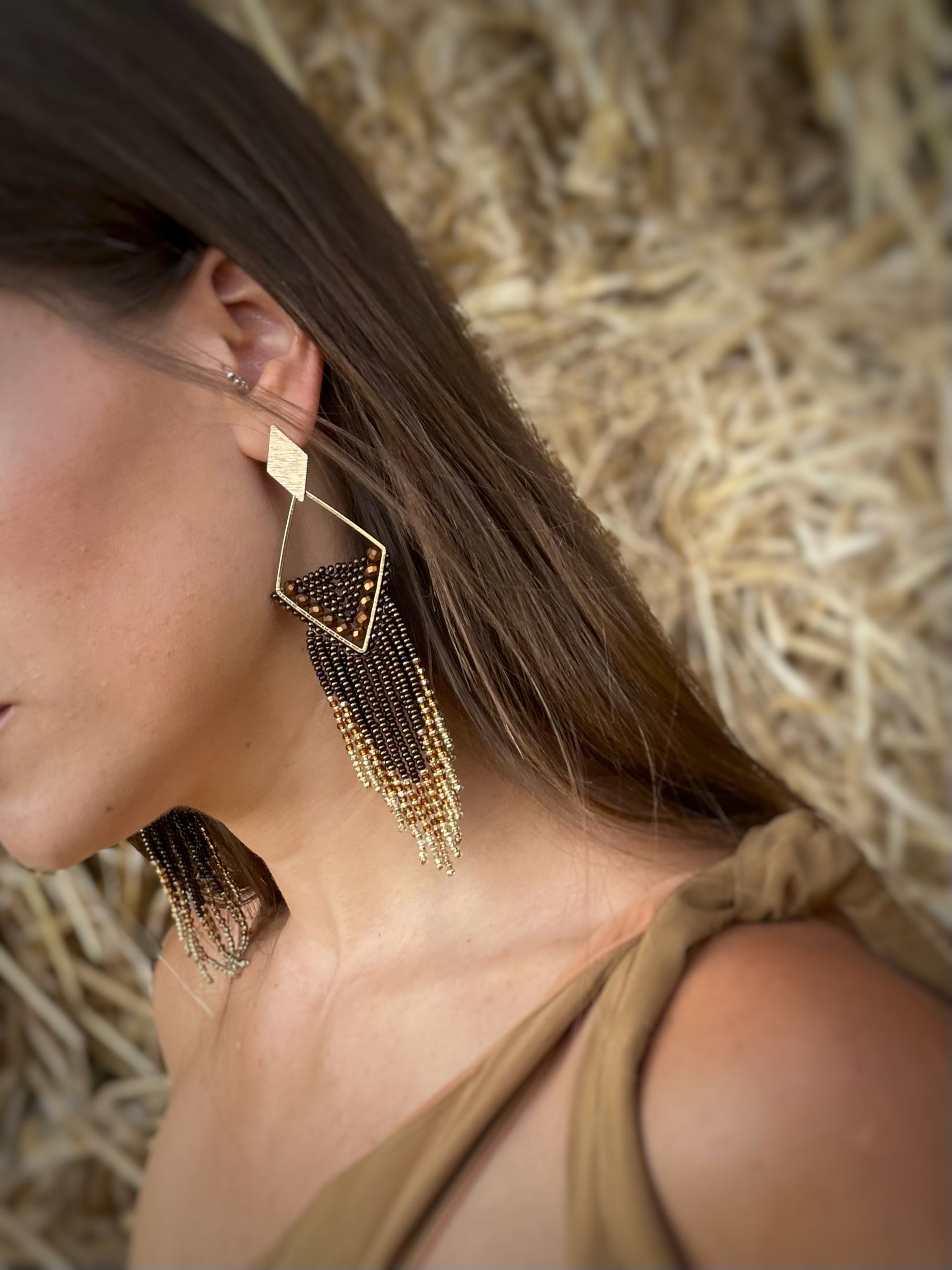 Aros Dalia Café-dorado