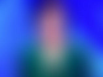 Le décolleté en forme de sexe à la mode