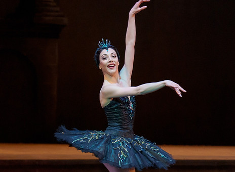 Maia_Makhateli_Swan_Lake1©Altin Kaftira_edited.jpg