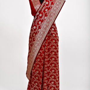 Nakshi Jari Buti Silk Saree