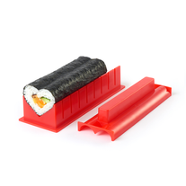 sushi maker