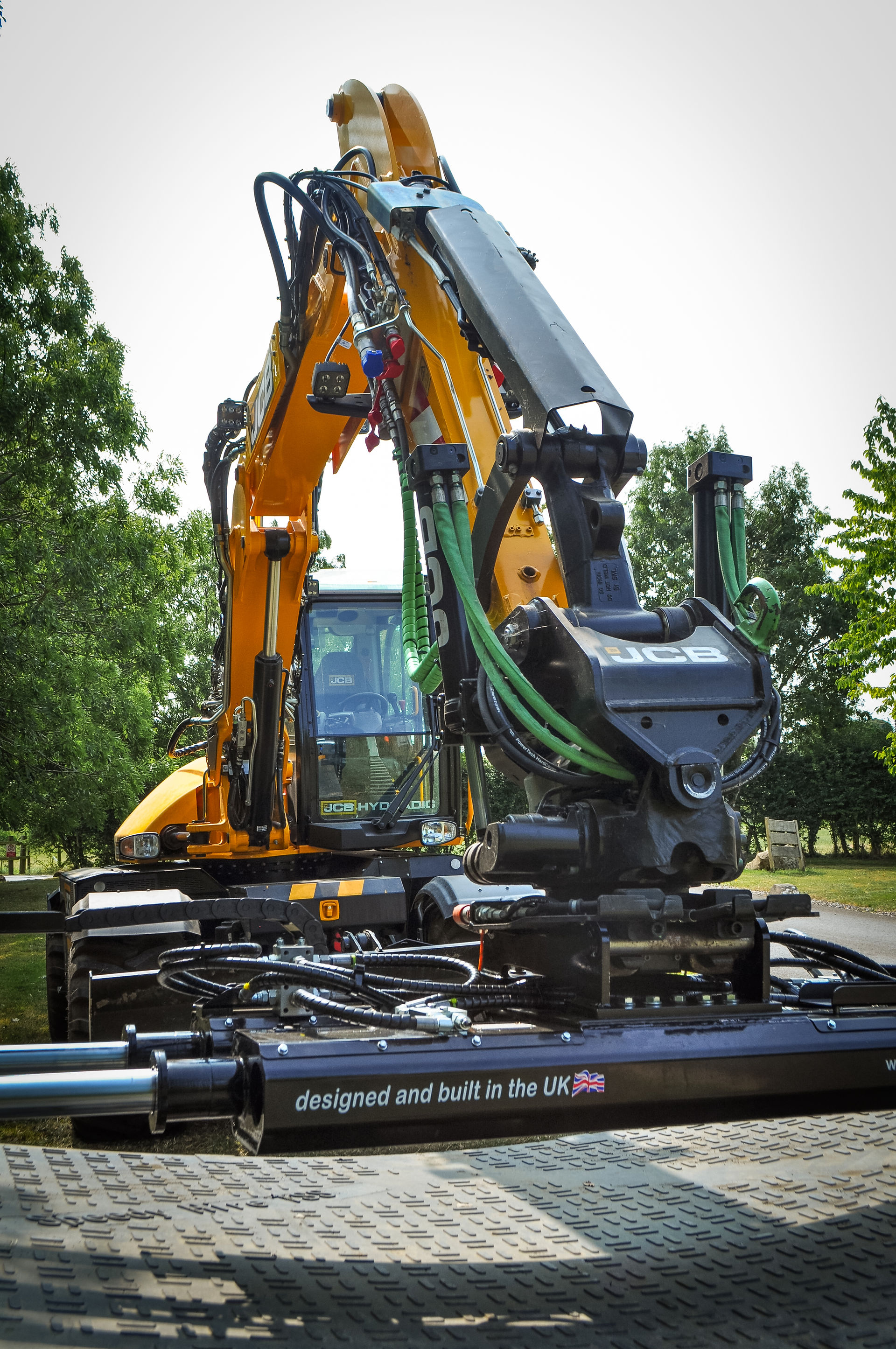 trackway grab