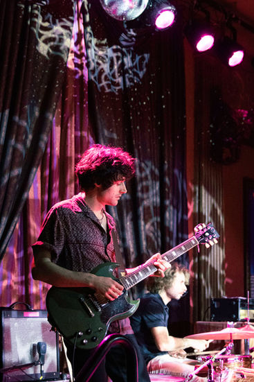 Mac Saturn playing live in Cleveland, OH