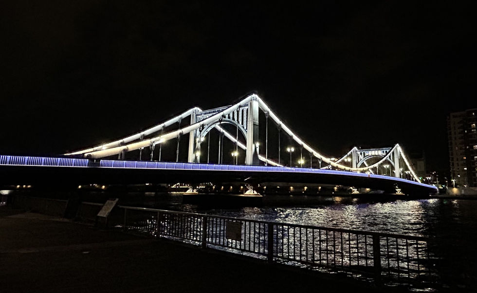 Kiyosu Bridge spanning the Sumida, running through central Tokyo, was built in 1928.