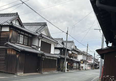 Yame City in Fukuoka Prefecture is known for various kinds of Japan’s traditional handicrafts.