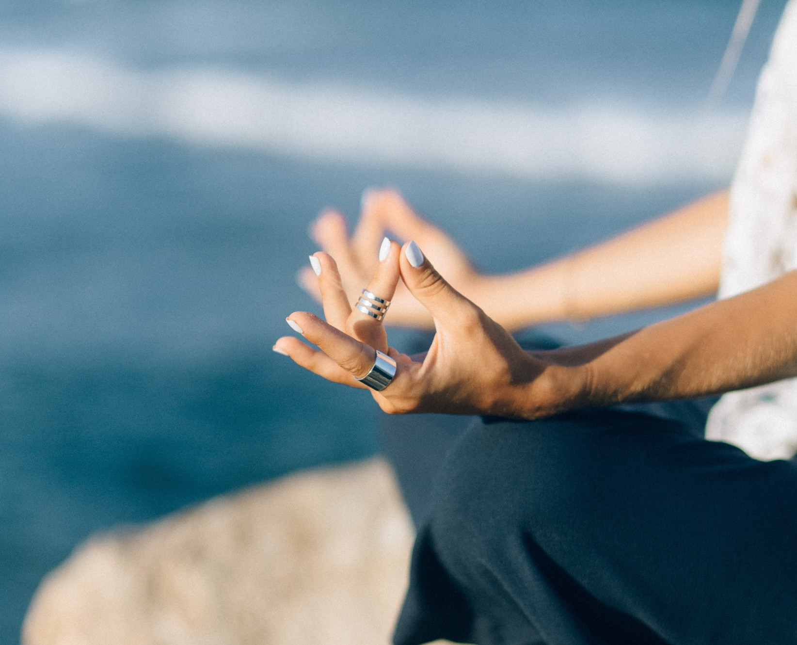 Home|Anna Kurenai|Yoga Teacher|Yoga & Well-Being |Zeist
