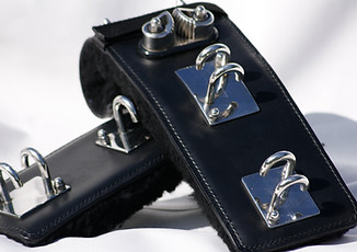 fender hooks brackets
