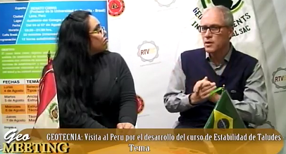 Entrevista Colegio Ing Peru 2014.png