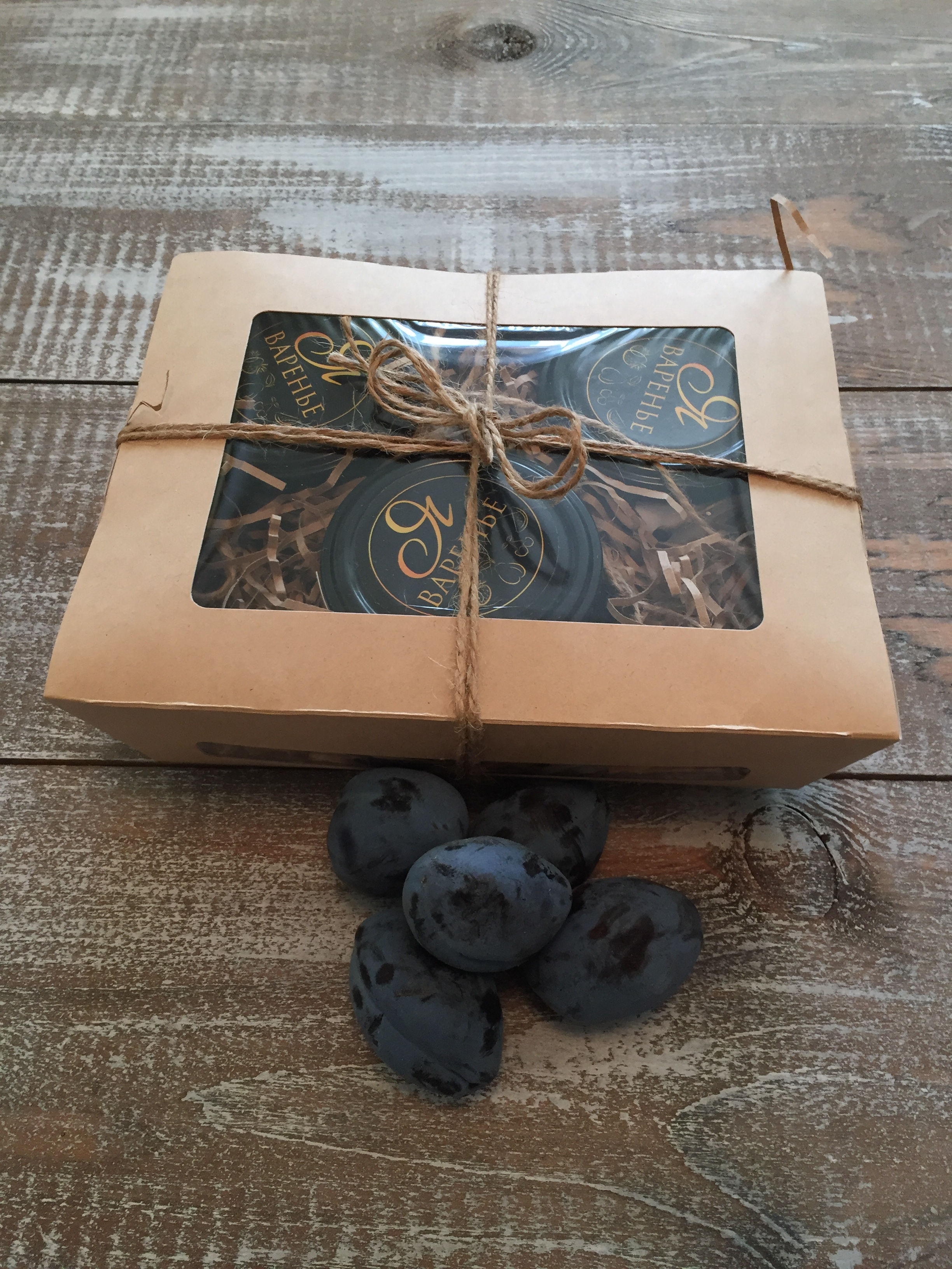 Малый набор: 3 баночки по 100мл в коробочке.