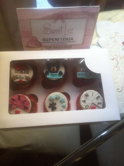 CAJA CUPCAKES PERSONALIZADOS