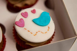 CAJA CUPCAKES PERSONALIZADOS