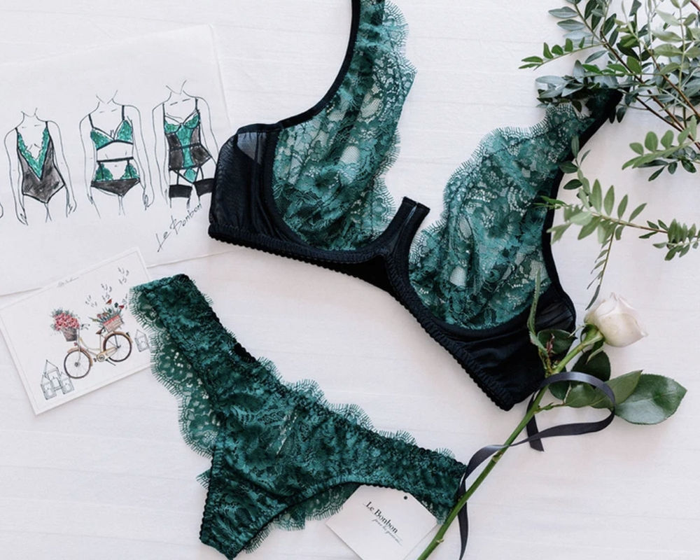 What to Wear to Bed With Your Boyfriend She's SINGLE Magazine