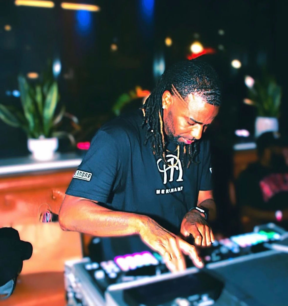 R&B KARAOKE NIGHT: 6/26