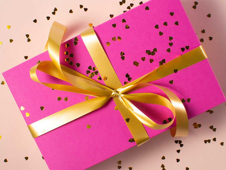 25 Creative Long Distance Gift Ideas You Can Send to Anyone