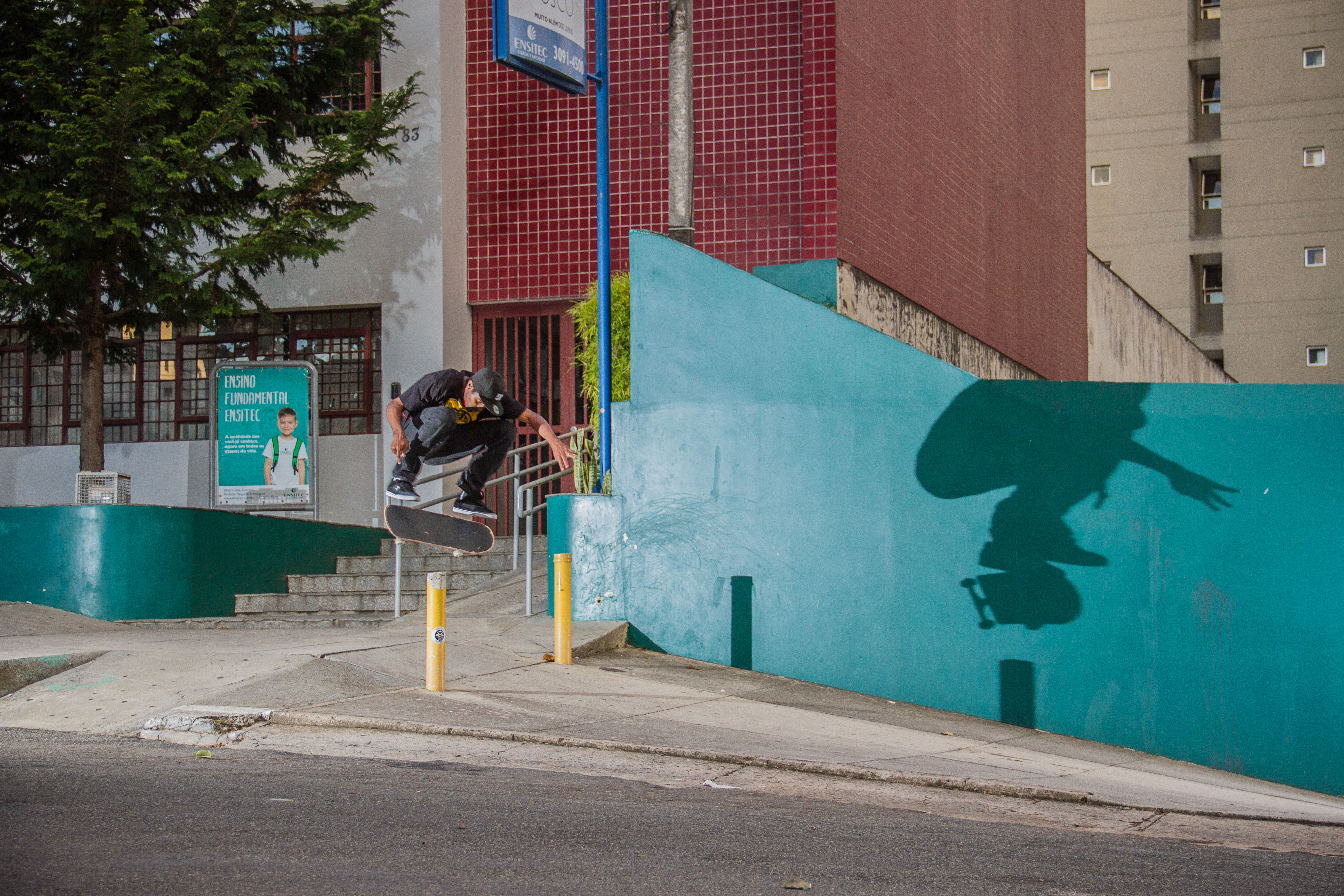 Alex Carolino - Nollie Flip FS