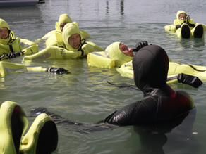 L'Odyssée d'Edouard: stage de survie en mer en Bretagne
