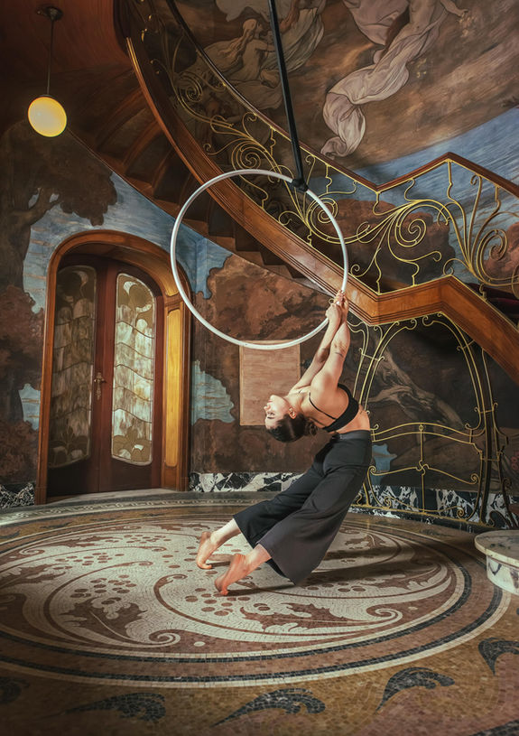 ZENZEL- ARABESQUE-zenzelreal.com exposition mouvement cirque danse vincent giannesini artiste photographe réalisateur auteur danse parkour longboard paris vincent giannesini film mouvement heya http://zenzelreal.com