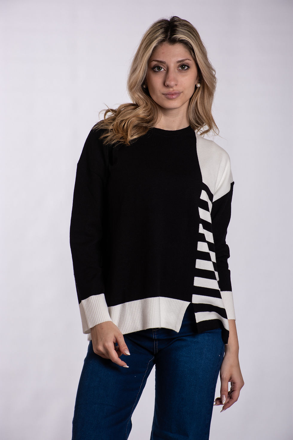 Miniatura: SWEATER OVERSIZE RAYA