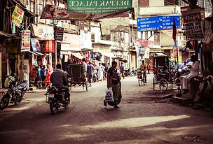 Varanasi, India (@charlfolscher photo)
