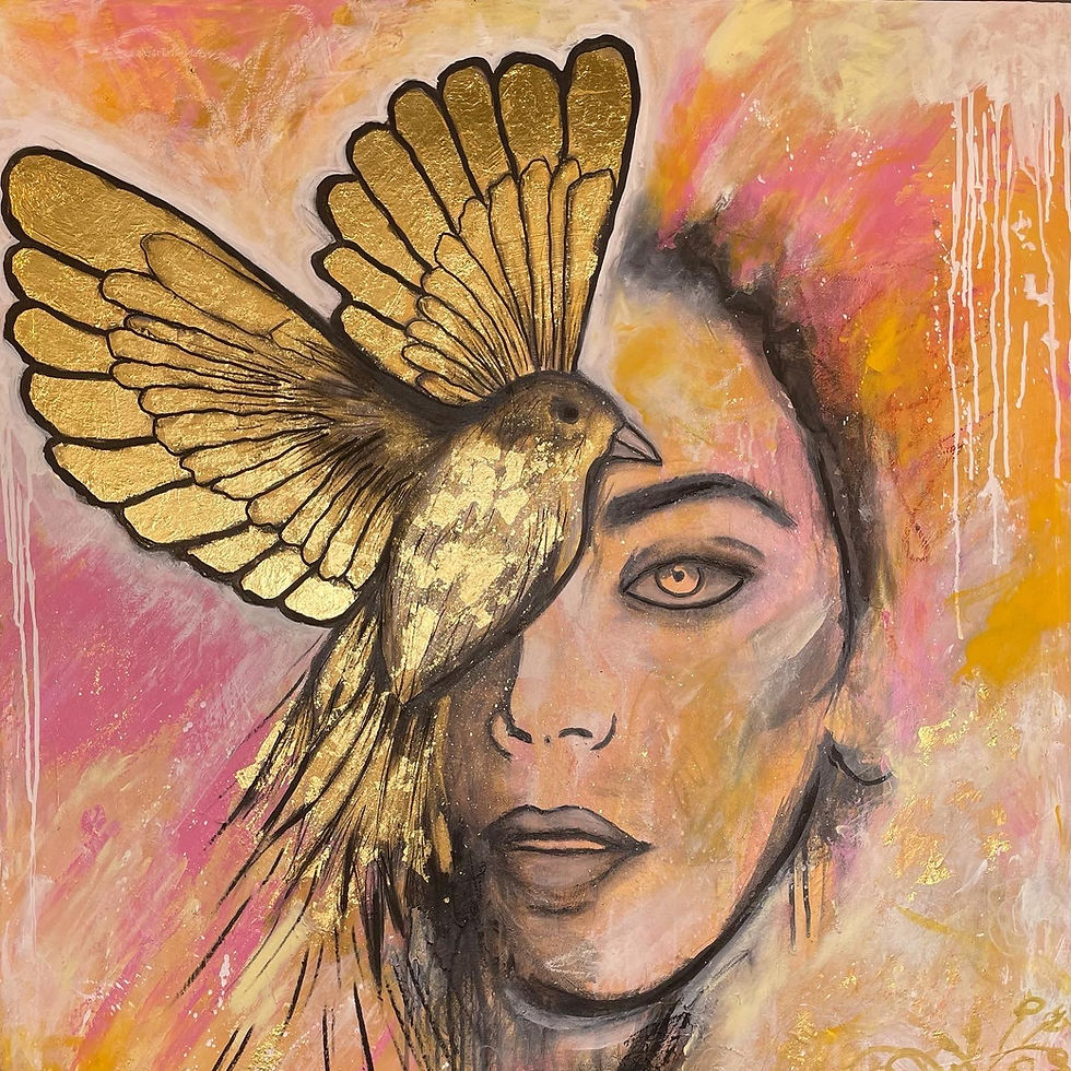 תמונה ממוזערת: Close-up of artistic portrait with golden bird on eye