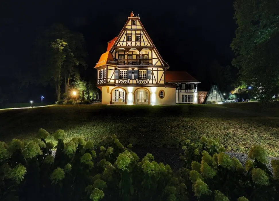 Villa René Lalique et son restaurant à Wingen-sur-Moder