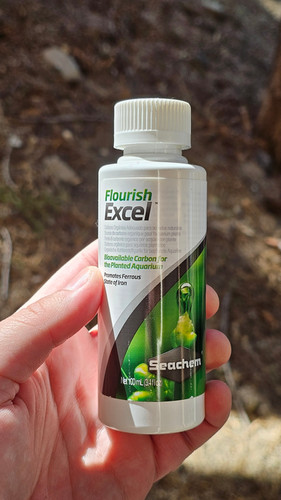 Seachem Flourish Excel | AquascapeGuide