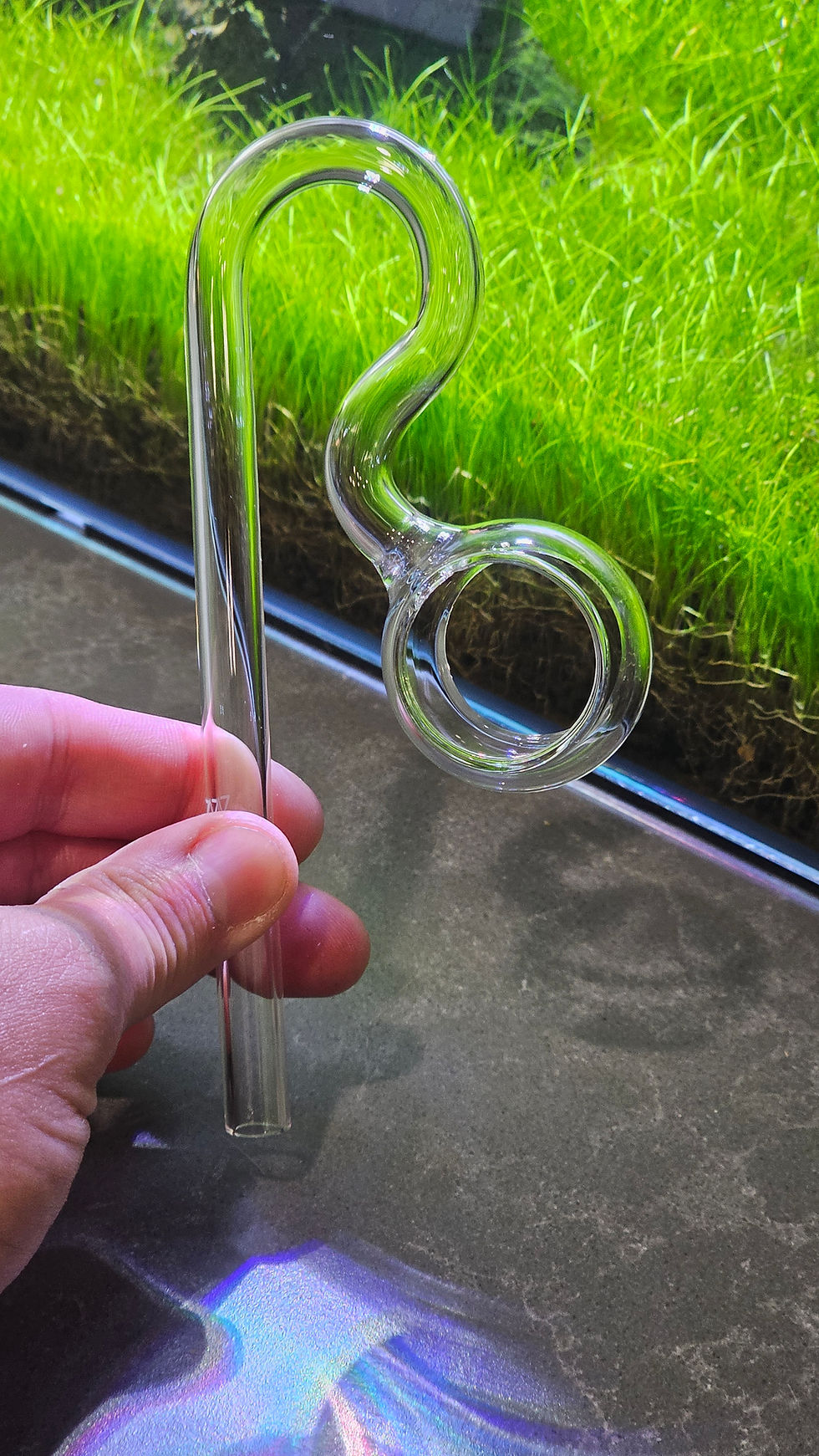 Close up of the VIV Lily Pipe Bulb 10mm OD
