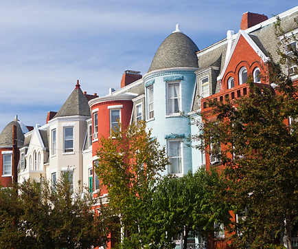 Colorful residential buildings with shingle roofs in Richmond, Virginia.