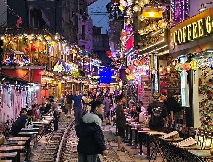 train-street.jpg