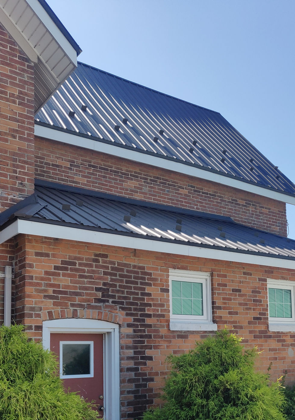 What Makes Enns Custom Builder Different From Other Roofers in Ontario?