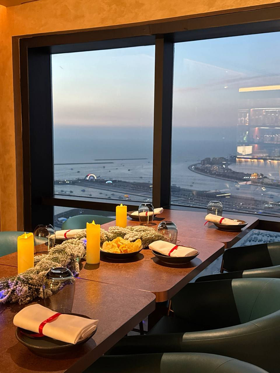 DESIGNING THE ATMOSPHERE: WHEN SPACE SETS THE MOOD