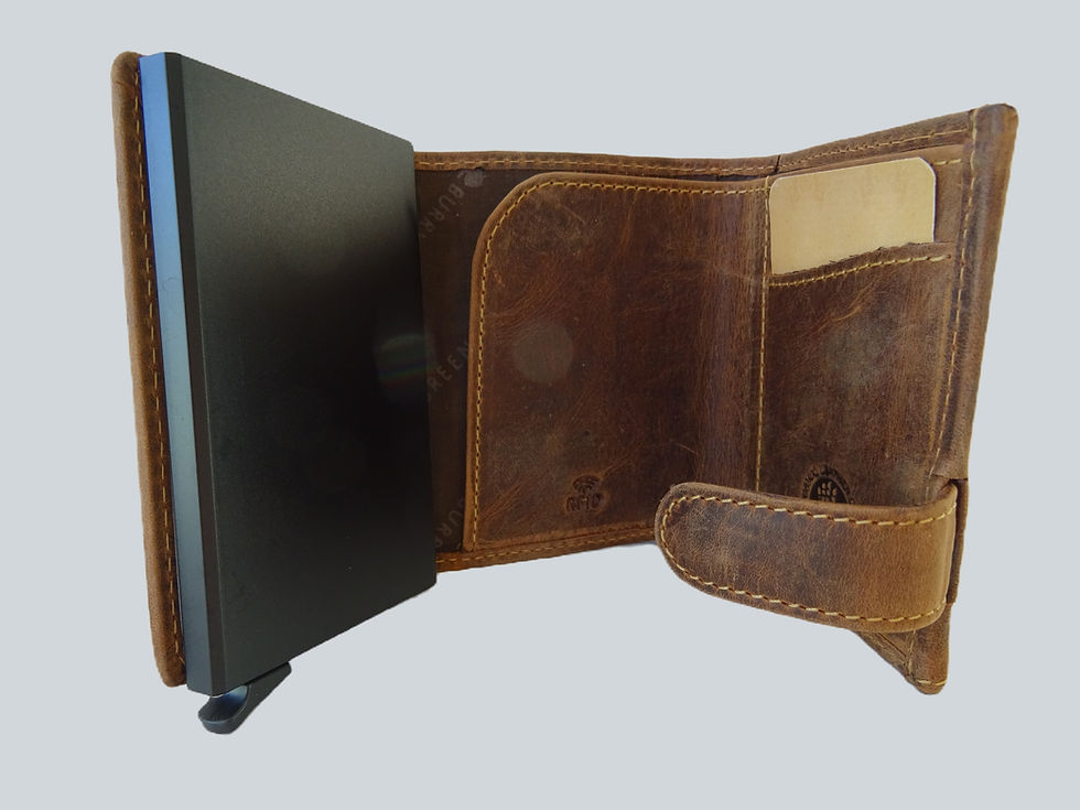 Miniaturbild: Card Slider Rinderleder Hirsch