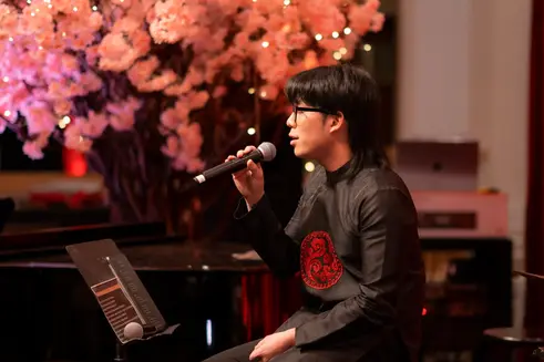 SAIGON GRAND CENTER is a perfect VENUE EVENT near me for rent, hire in Orange County, California: Corporate Company Community, Function Meeting, Private Party Birthday, Luxury Wedding Reception Venues, Marriage Anniversary, Bridal Shower, Christmas Celebration Dinner, Music Concert Art Show, Nightclub, Lounge... SGC VENUE building: BALLROOM, THEATER, LOBBY offers a large or small event space for up to 1,000 Guests & has big room, banquet hall, place, space, location, spot for your events. Rent, Hire SGC VENUE for your memorable events