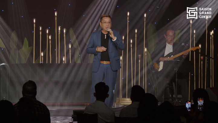 SAIGON GRAND CENTER is a perfect VENUE EVENT near me for rent, hire in Orange County, California: Corporate Company Community, Function Meeting, Private Party Birthday, Luxury Wedding Reception Venues, Marriage Anniversary, Bridal Shower, Christmas Celebration Dinner, Music Concert Art Show, Nightclub, Lounge... SGC VENUE building: BALLROOM, THEATER, LOBBY offers a large or small event space for up to 1,000 Guests & has big room, banquet hall, place, space, location, spot for your events. Rent, Hire SGC VENUE for your memorable events