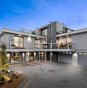 Exterior of Dare to Dream luxury six-bedroom holiday home for up to 15 guests in Ocean Grove, Victoria