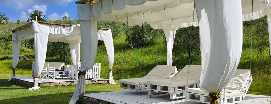 Villa Cafaggiolo CHILLAX GAZEBOS (7).jpg