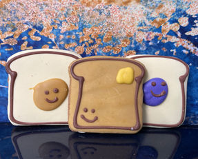 Dog Birthday Cakes, Dog Treats, Dog toys, Cat treats, Cat toys. Dog Beer and Wine