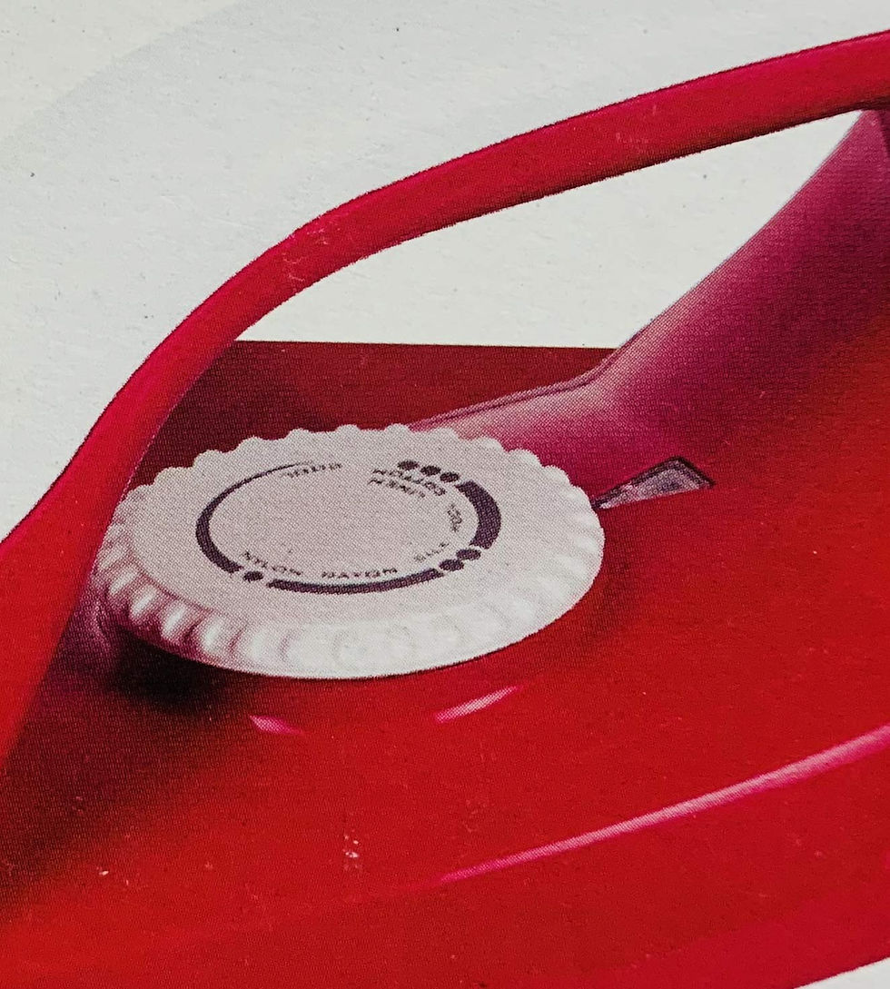 Thumbnail: Havells Glace Dry Iron 750w