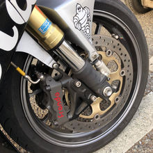VTR1000SP2 キャリパー交換
