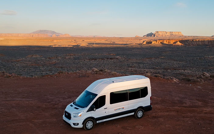 Skoryde Tours Van
