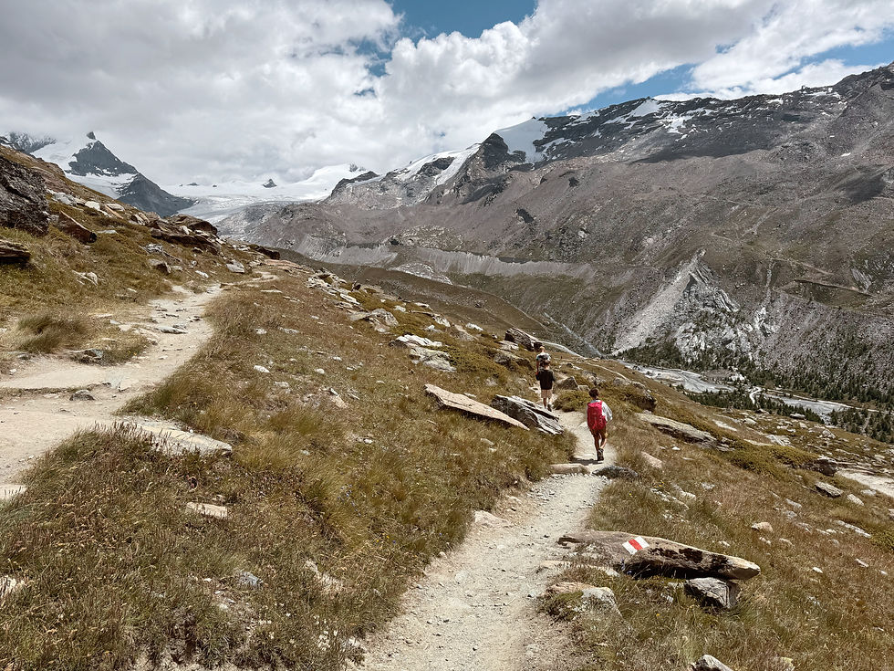 We stappen op de route.