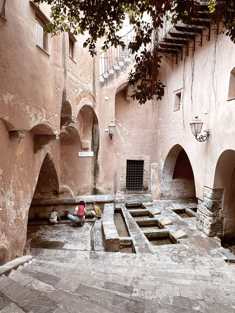 Het badhuis van Cefalù.